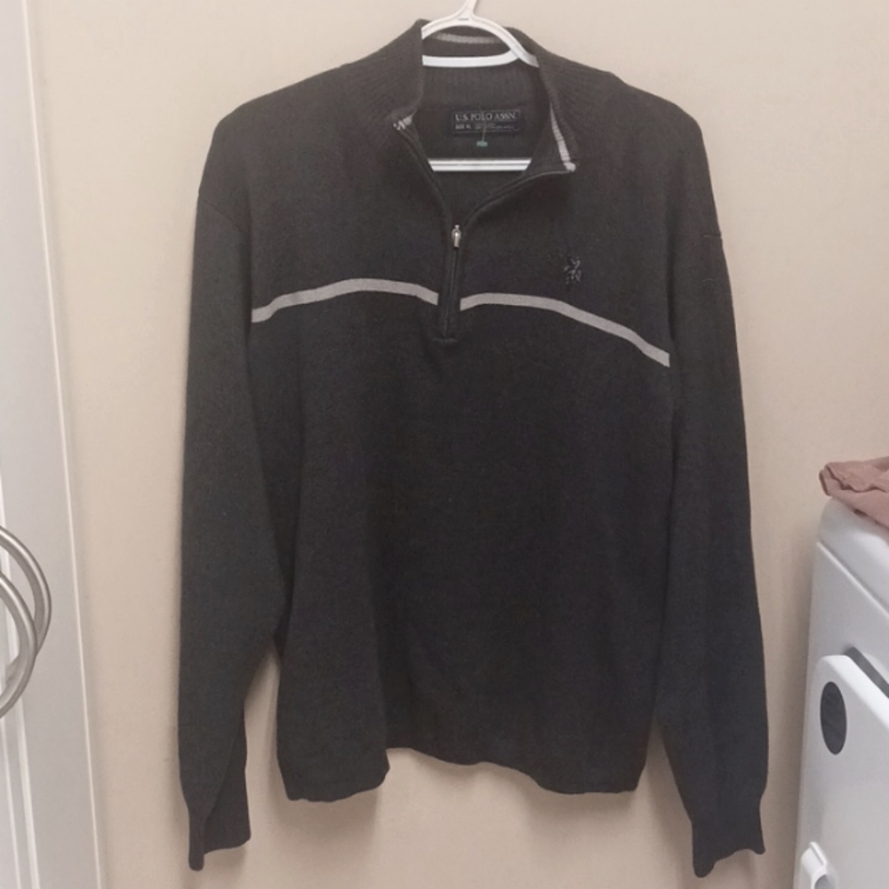 Polo 1/2 zip pullover sweater